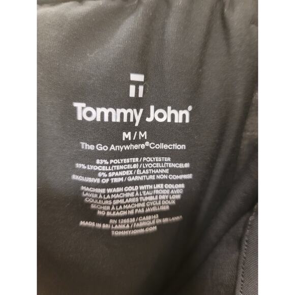 Tommy John The Go Anywhere Pintuck Wide Leg Pants - Picture 4 of 7